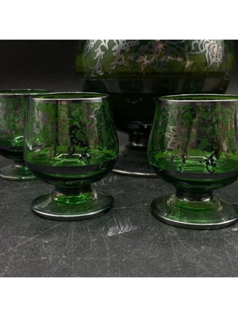 Italian Glass Silver Overlay Floral Pattern Green Decanter and 5 Cordial Glasses - Picture 9 of 12